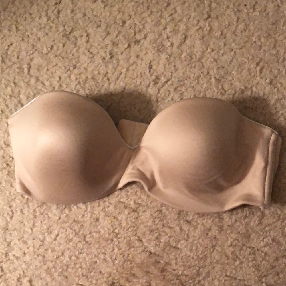 nude lightly lined strapless bra